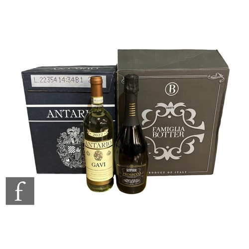 705 - Two cases (twelve bottles) of Prosecco and white wine, to include six bottles of Prosecco Famiglia B... 