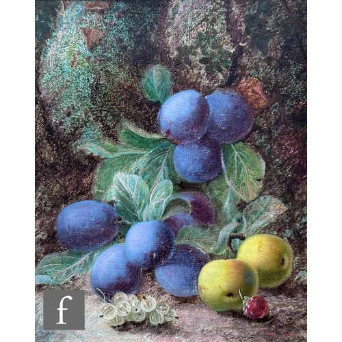 453 - OLIVER CLARE (1853-1927) - Damsons and Crab Apples, oil on canvas, signed, framed, 25cm x 21cm, fram... 