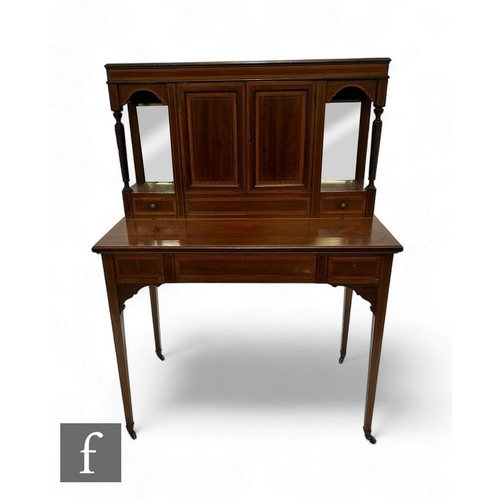 830 - An Edwardian mahogany and satinwood crossbanded bon heur de jour, the centre section fitted with a d... 