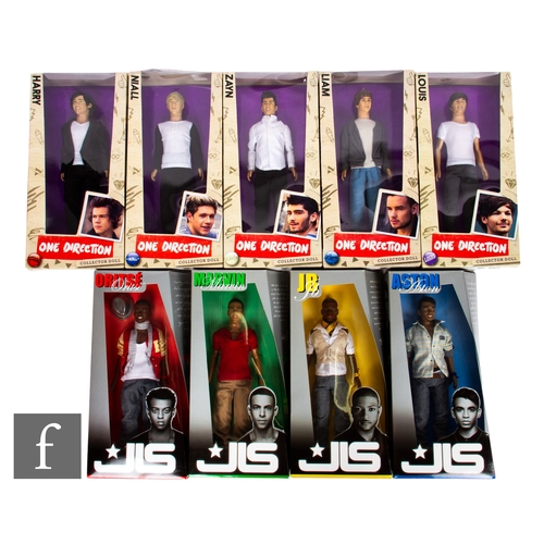 249 - A collection of Vivid Imaginations boyband dolls, a complete set of One Direction, Harry, Niall, Zay... 