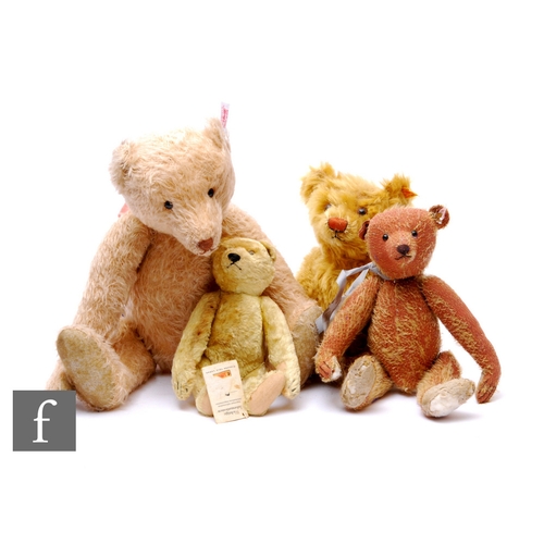 292 - A collection of Steiff teddy bears, 038129 Appolonia Margarete, 408328 1948 Replica, 654756 Danbury ... 