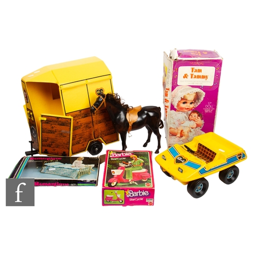 305 - A collection of assorted dolls and accessories, comprising a boxed Barbie StarCycle, boxed Wah Sang ... 