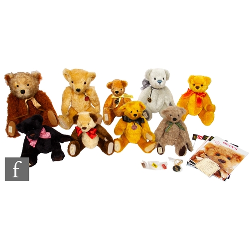 312 - A collection of Dean's Rag Book teddy bears, Centenary Nigel, limited edition 174 of 1000, Wynton, l... 