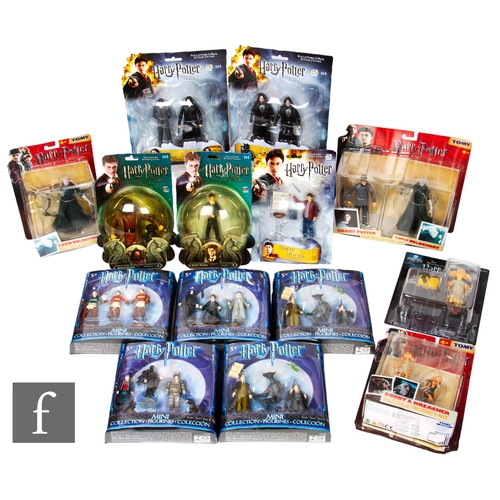 259 - A collection of Harry Potter action figures, five Mattel Mini Collection, two Popco Order of the Pho... 