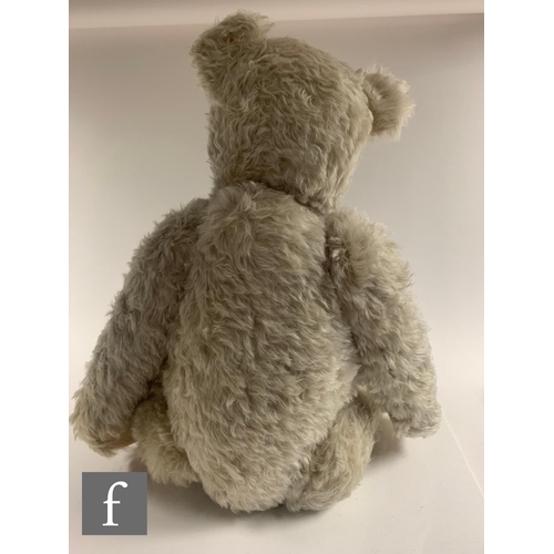 285 - Two Steiff replica teddy bears, 407284 1912, black mohair, height 70cm, and 407291 1921, white mohai... 