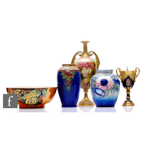 66 - A collection of 19th and 20th Century English ceramics to include a Royal Worcester pedestal vase, p... 