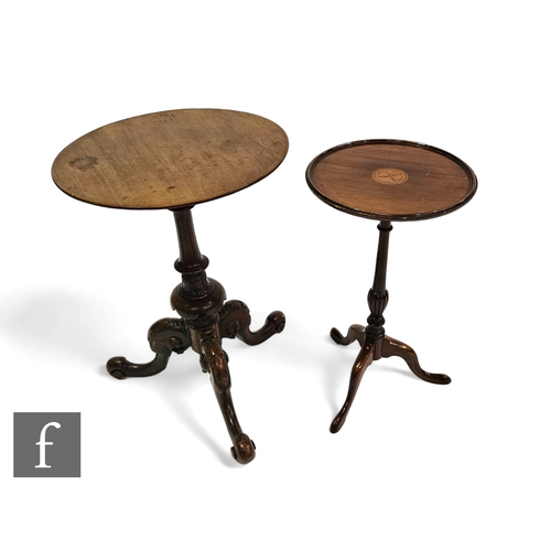 658 - A Victorian circular top mahogany tripod occasional table, turned trumpet shaped pedestal, on scroll... 