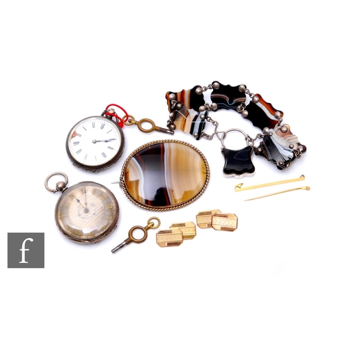 131 - A pair of 9ct cufflinks, weight 4.5g, a banded agate brooch and bracelet, two pocket watches and a p... 