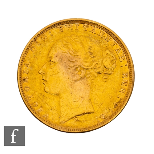 393 - Victoria - A sovereign, 1879, reverse St George & Dragon.