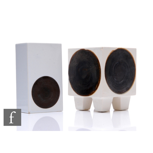 755 - Avril Bennett - Troika Pottery - A post-war four footed cube vase, decorated with large brown circle... 