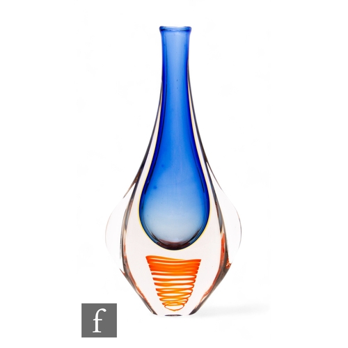 1180 - In the manner of Stanislav Libensky for Beranek - A contemporary glass vase of compressed ovoid form... 