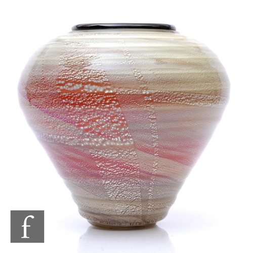 1069 - Flavio Poli - Seguso Vetri D'Art - A large later 20th Century Italian Murano glass vase of shouldere... 