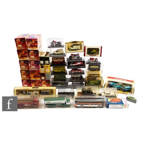 93 - A collection of assorted modern diecast models, to include eleven Matchbox Models of Yesteryear Grea... 