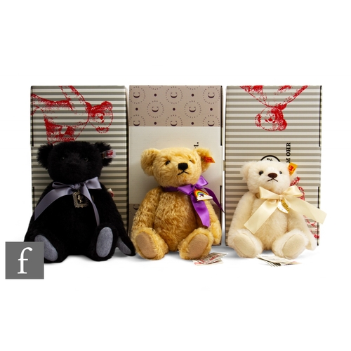 286 - A collection of Steiff teddy bears, 690846 Victoria, The Penny Black Bear, black mohair, limited edi... 