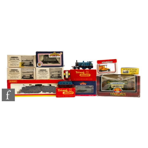 27 - A collection of OO gauge railway items, to include a 4-4-0 SDJR blue 45 locomotive in incorrect box,... 