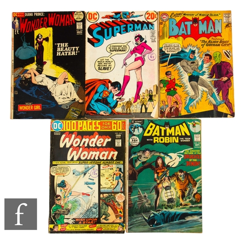 200 - A collection of bronze age DC comics, to include Wonder Woman #200, Wonder Woman #214, Batman #160, ... 