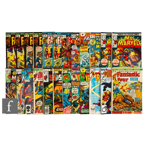 215 - A collection of bronze age Marvel comics, to include Fantastic Four, Doctor Strange, Daredevil, Iron... 