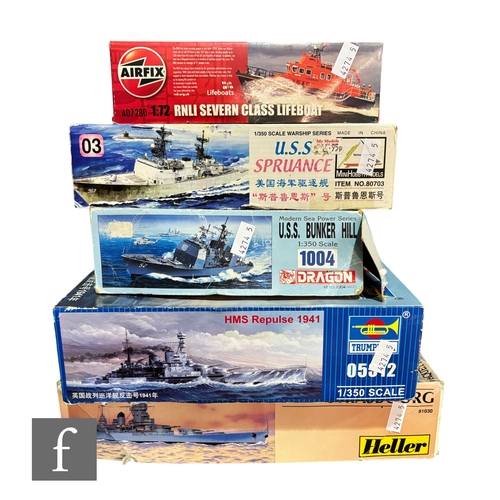 144 - A collection of plastic model kits, all boats, to include Heller 81030 1:400 scale Strasbourg, Trump... 