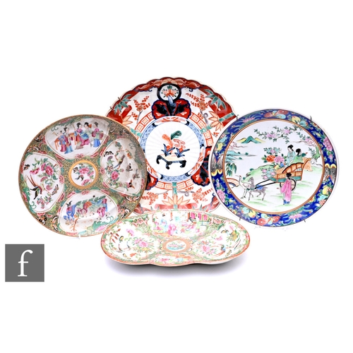 508 - A collection of 19th and 20th Century Chinese plates, to include two 19th Century famille rose  exam... 