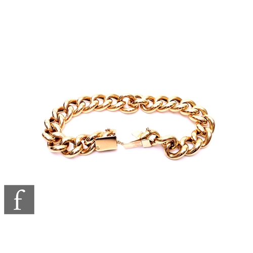 93 - An 18ct hollow curb link bracelet, weight 46g, terminating in tongue and box fastener.