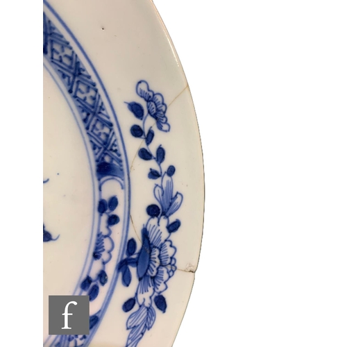 460 - A collection of 18th Century Chinese Qianlong period export porcelain blue and white plates and dish... 