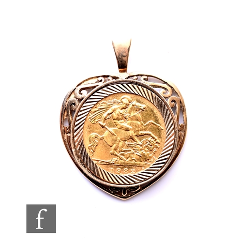 694 - Elizabeth II - A half sovereign, 1982, reverse St George and Dragon, in fixed pendant mount.