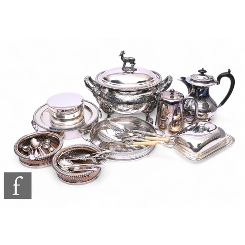 466 - A parcel lot of 19th and 20th Century plated wares to include a twin handle tureen with finial in th... 