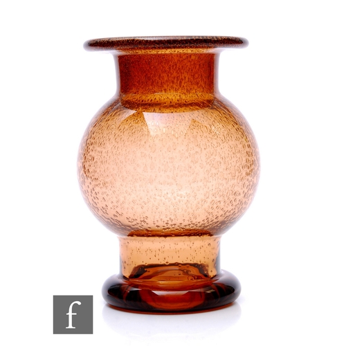 294 - A 20th Century Eino Mäelt for Tarbeklaas Glassworks, Estonia, Juri glass vase, circa 1980, of spheri... 