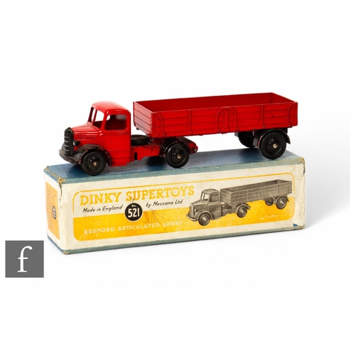 85 - A Dinky Supertoys 521 Bedford Articulated Lorry, red body, black wings and hubs, '20' transfer to re... 