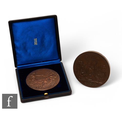 50 - Medals - A large Victoria bronze medal to commemorate the Golden Jubilee and a cased 1901 bronze med... 