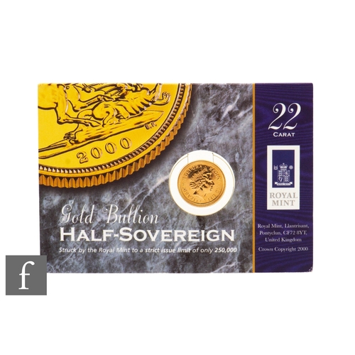 313 - Elizabeth II - A half sovereign, 2000, reverse St George and Dragon, mounted in display card.