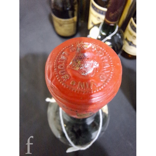 114 - A 75cl bottle of 1961 Chateau Latour Premier Cru Classe, Pauillac.