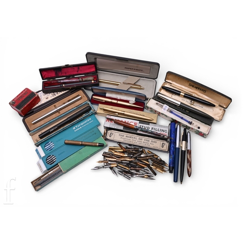 417 - A collection of various cased fountain and ballpoint pens, to include Sheaffer, Parker, Esterbrook, ... 