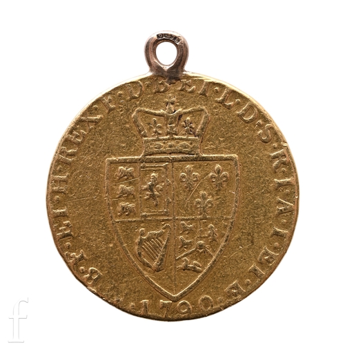 385 - An 18th Century George III 1790 gold spade full guinea, with soldered ring mount to top, 8.2g.