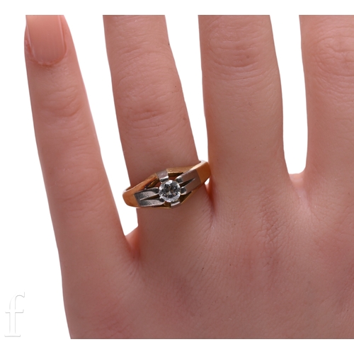 157 - A single stone diamond ring, square claw set, hallmarked for 18 carat gold, total weight 6.4g, ring ... 
