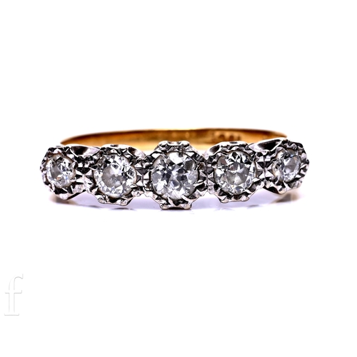 74 - A mid 20th Century 18ct illusion set diamond five stone ring, weight 3.5g, ring size M 1/2.
