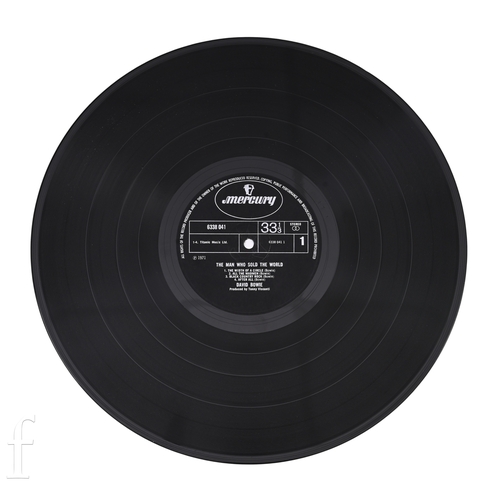 1 - David Bowie - The Man Who Sold The World, Mercury 6338041, first pressing, 'Dress Cover', silver and... 