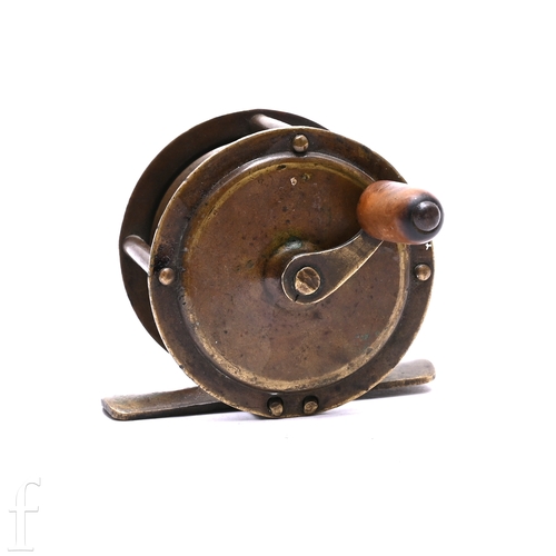 362 - An early 20th Century brass 2 1/4 inch centre pin fishing reel, with turned wooden handle, unnamed.