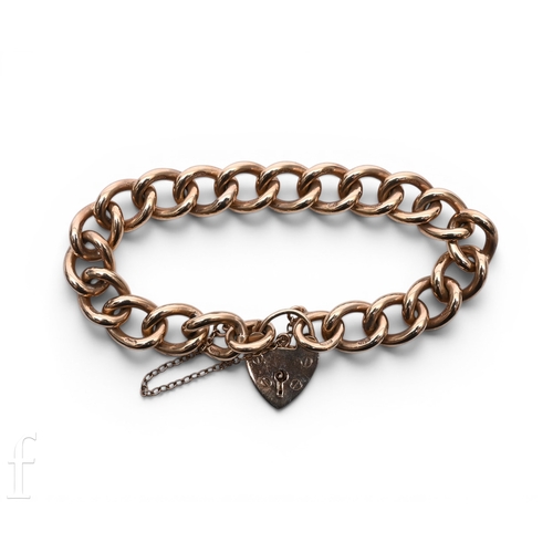 120 - A 9ct gold bracelet of curb links with padlock clasp, clasp hallmarked for 9 carat gold, total weigh... 