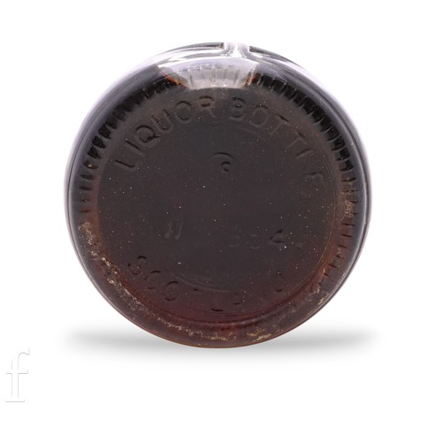 1000 - A bottle of The Macallan Anniversary Malt, 25 years old whisky, distilled 1962, bottled 1987, 75cl.