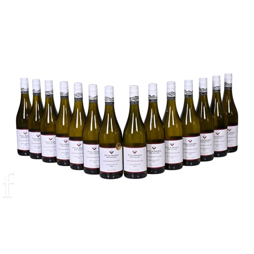 1046 - A collection of fourteen bottles of Villa Maria, New Zealand, Savignon Blanc, white wine, including ... 