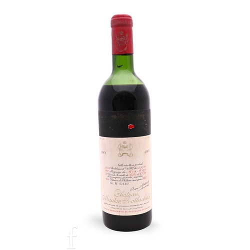 1042 - A bottle of 1961 Château Mouton Rothschild 1er Cru Pauillac, bottle No. 023301, 75cl.
