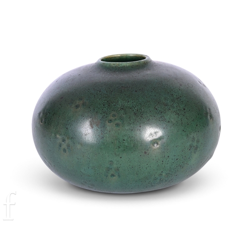 Eva Stæhr-Nielsen (1911-1976) - Saxbo - A mid Century vase, of ...