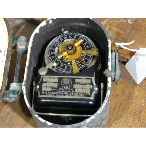 190 - A Mid Century Metal Cased Pigeon Racing Timer