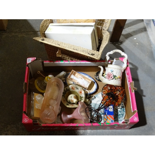 210 - A Box Of Mixed Pottery & Glassware