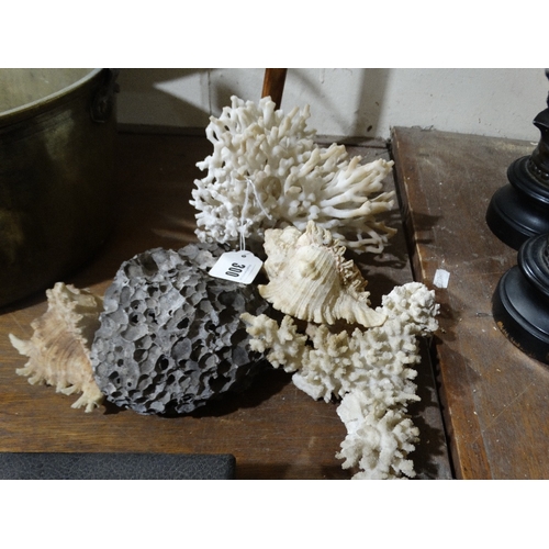 300 - A Small Quantity Of Antique Coral