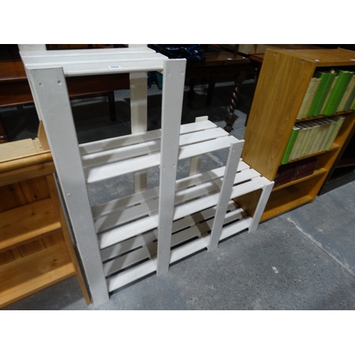 460 - A Stepped Storage Shelf