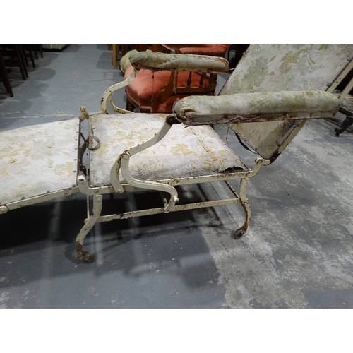 426 - An Early 20th Century Metal Framed Conservatory Reclining Chair