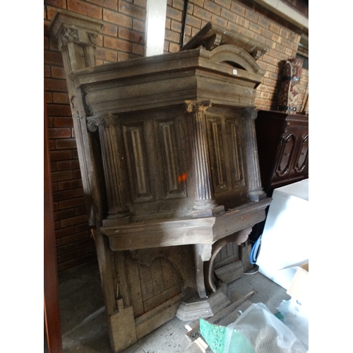 485 - An Early 20th Century Pitch Pine Pulpit