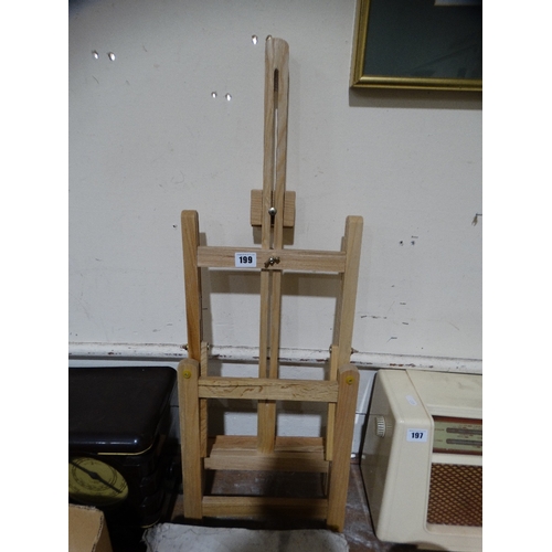 199 - A Folding Artists Easel